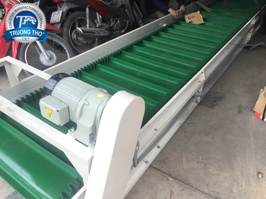 Băng tải PVC gân bèo