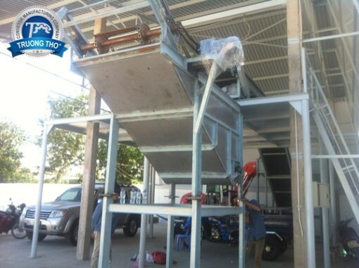 Băng tải rửa kính vụn