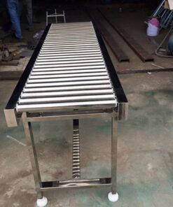 băng tải con lăn inox