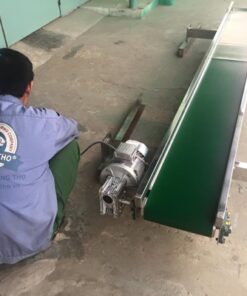 Băng tải pvc tải phôi nhựa