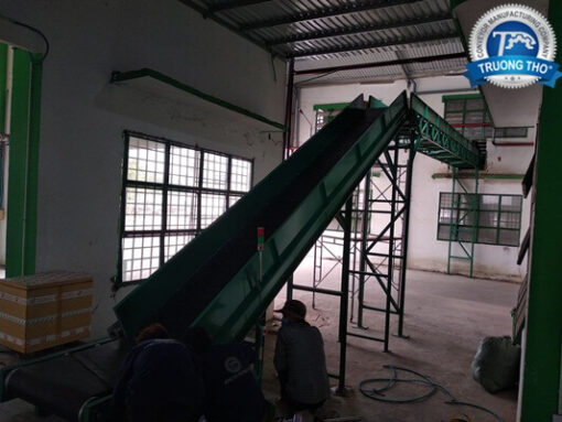 bang tai cao su nghieng chuyen hang